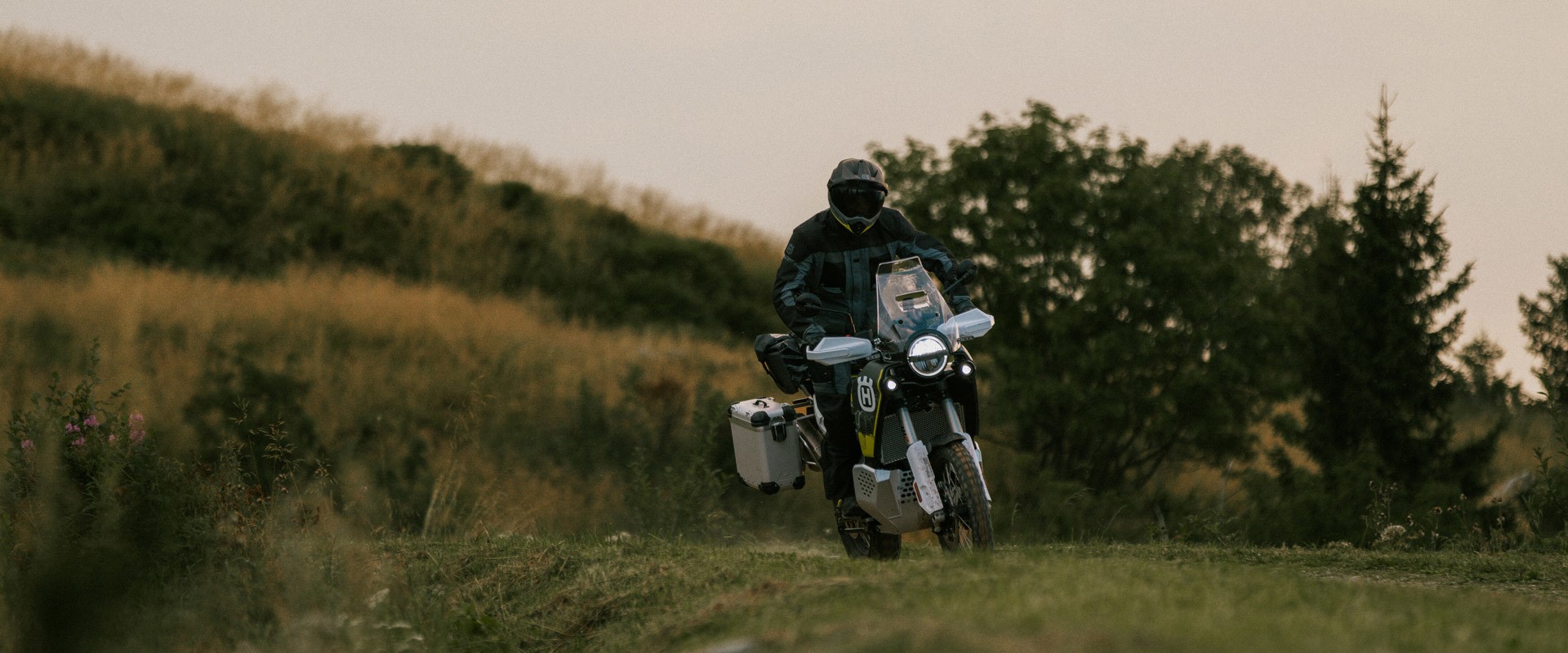 img-description1 image